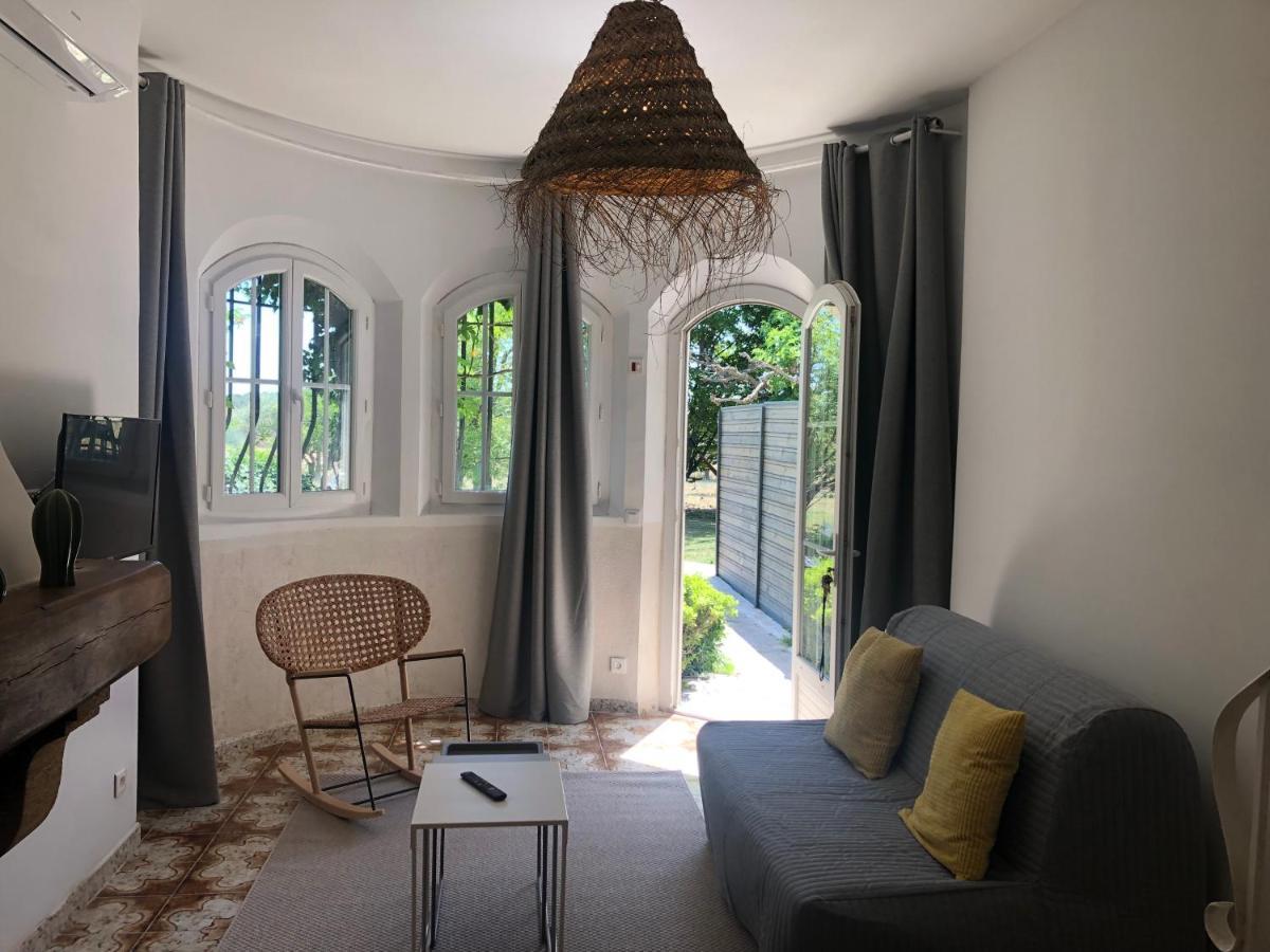 La Tour- Pigeonnier Provencal - Mas Des Sous Bois Villa Ventabren Dış mekan fotoğraf