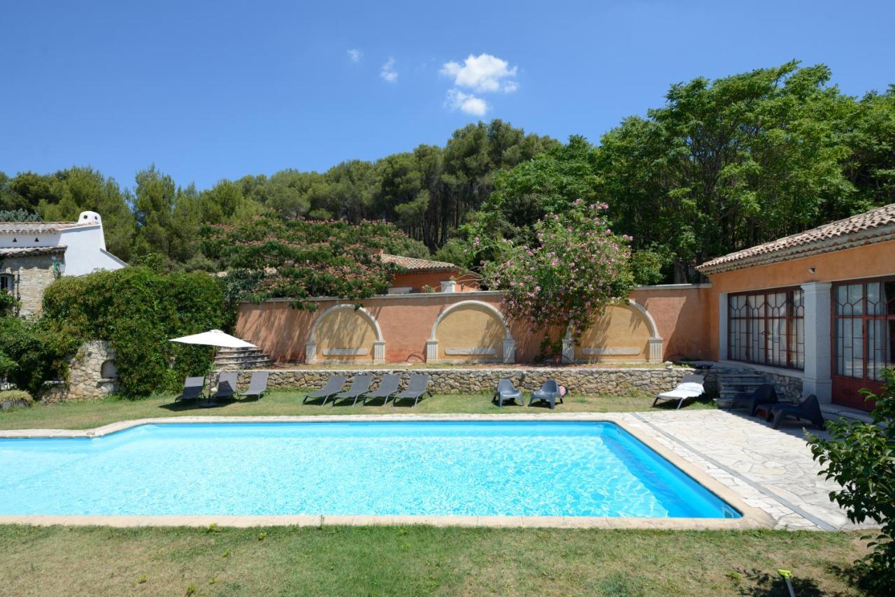 La Tour- Pigeonnier Provencal - Mas Des Sous Bois Villa Ventabren Dış mekan fotoğraf